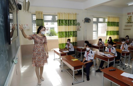 TP.Hồ Chí Minh: Không tăng thu các khoản dịch vụ trong trường học