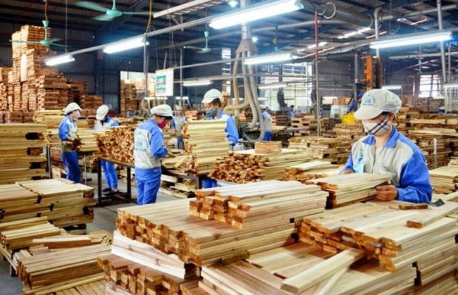 Chuyên gia nói gì về thông tin "doanh nghiệp bị 'giam' tiền hoàn thuế"?