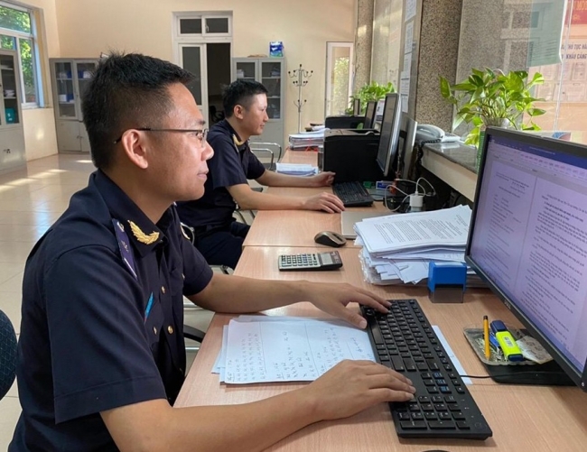 hai quan thanh hoa lam thu tuc cho 11 tau cap cang nghi son dip tet quy mao 2023