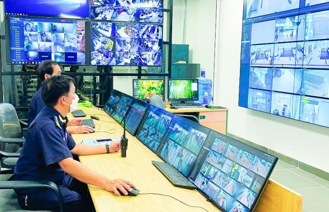 Tập trung cho mục tiêu số hóa thủ tục hải quan vào năm 2025