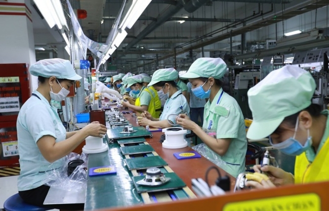 Đảm bảo quyền lợi chính đáng của người tham gia bảo hiểm xã hội tại các doanh nghiệp nợ đóng