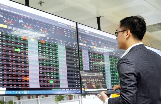 Công ty chứng khoán phải tiếp tục nâng "chất" trong bối cảnh mới