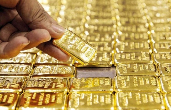 Giá vàng hôm nay (26/5): Vàng trong nước và thế giới tiếp đà lao dốc