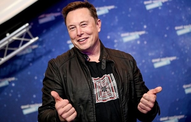 Tỷ phú Elon Musk giành lại ngôi vị giàu nhất thế giới