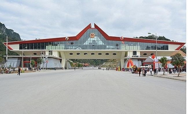Sức bật từ tập trung nguồn lực đầu tư khu kinh tế cửa khẩu Lạng Sơn