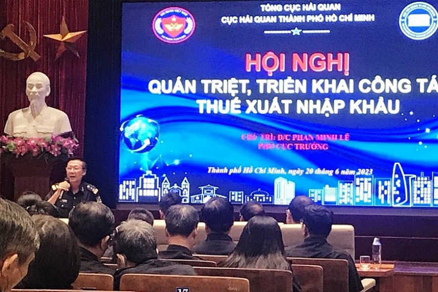 TP. Hồ Chí Minh: Tìm giải pháp tăng thu ngân sách từ hoạt động xuất nhập khẩu