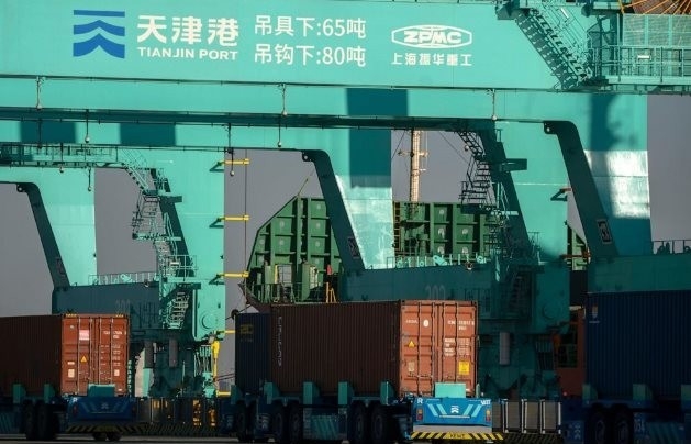 xuat khau cua trung quoc giam manh do nhu cau toan cau suy yeu