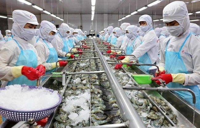 ADB dự báo tăng trưởng của Việt Nam năm 2023 ở mức 5,8%