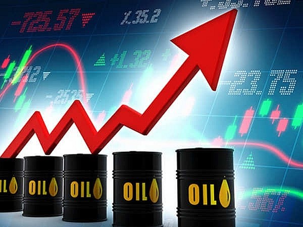 Ngày 19/9: Giá dầu thô tăng, gas tiếp tục lao dốc