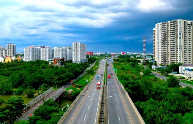 Thị trường bất động sản có triển vọng tăng trưởng trở lại từ nửa cuối năm 2024