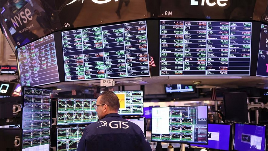 FED châm ngòi cho sự phục hồi của thị trường khi báo hiệu cắt giảm lãi suất vào năm 2024