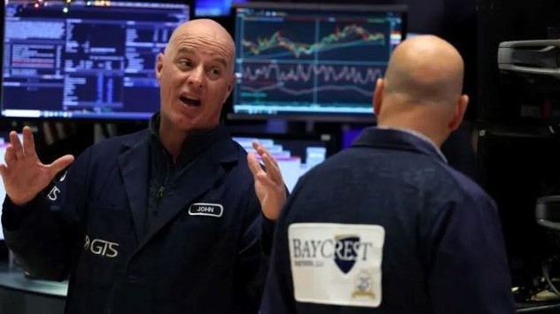 Chứng khoán Mỹ tiếp tục giảm, Dow Jones và S&P 500 mất điểm ba phiên liên tiếp