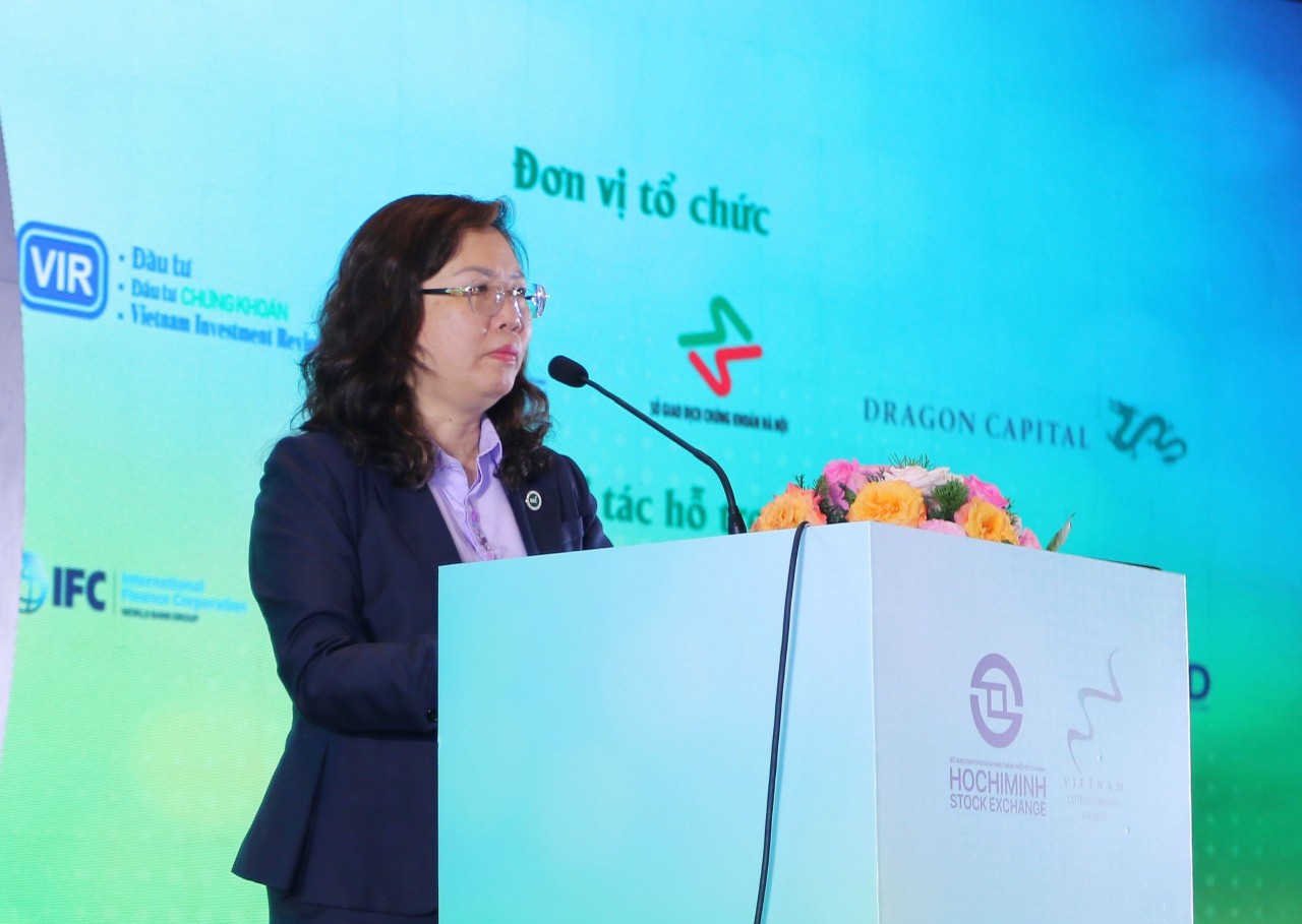Vinh danh các doanh nghiệp đoạt giải Cuộc Bình chọn doanh nghiệp niêm yết (VLCA) 2023