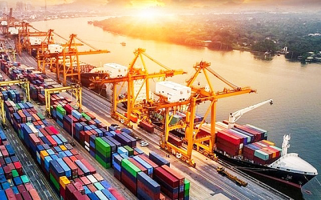 Thu thuế xuất nhập khẩu đang có xu hướng giảm dần