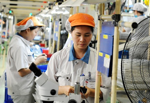 Vốn đầu tư "rót" mạnh vào Việt Nam trong khi dòng đầu tư toàn cầu được dự báo chậm lại