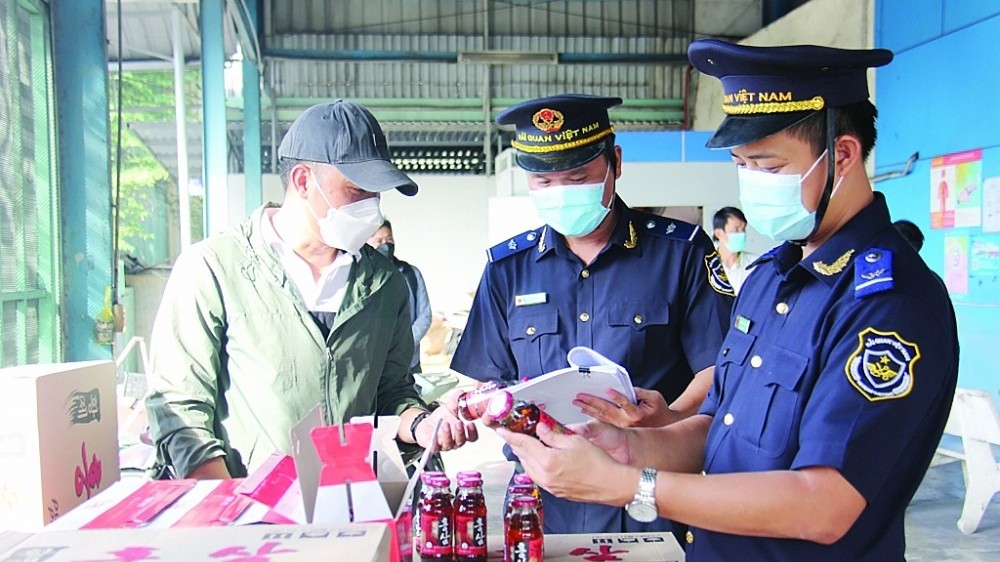 Cắt hơn 80 dòng hàng nông nghiệp phải kiểm tra chuyên ngành trước thông quan từ 20/3