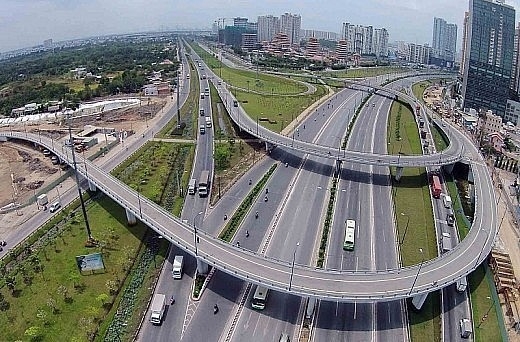 Tài sản kết cấu hạ tầng giao thông đường bộ được chuyển nhượng quyền thu phí tối đa là 10 năm