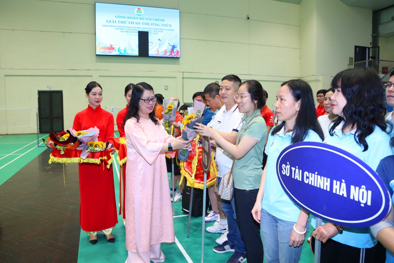 Công đoàn Bộ Tài chính tổ chức khai mạc Giải Thể thao năm 2024 Công đoàn Bộ Tài chính tổ chức khai mạc Giải Thể thao năm 2024