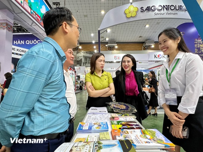 Hội chợ VITM Hà Nội 2024: Lữ hành kích cầu, ưu đãi giảm sâu tới 45%