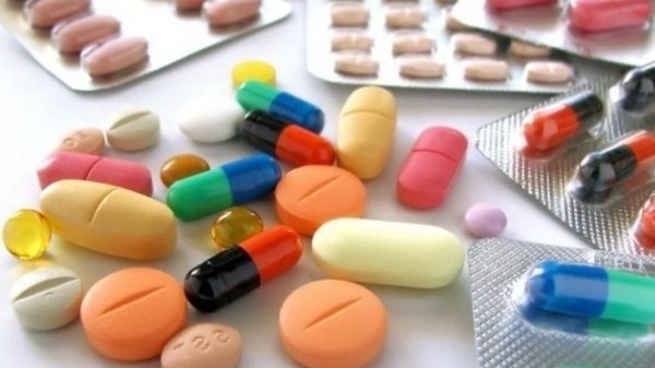 Bộ Y tế gia hạn giấy đăng ký lưu hành gần 130 loại thuốc, nguyên liệu làm thuốc