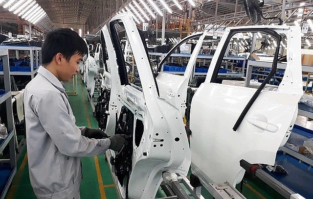 Bộ Tài chính tiếp tục đề xuất giảm 50% lệ phí trước bạ ô tô lắp ráp trong nước