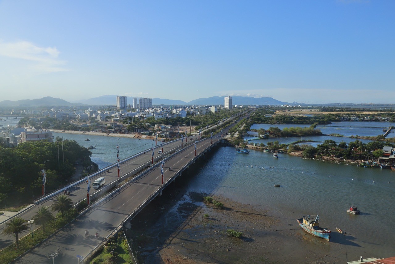 Gia Lai: Đẩy mạnh đầu tư và xuất khẩu để bứt phá kinh tế Gia Lai: Đẩy mạnh đầu tư và xuất khẩu để bứt phá kinh tế