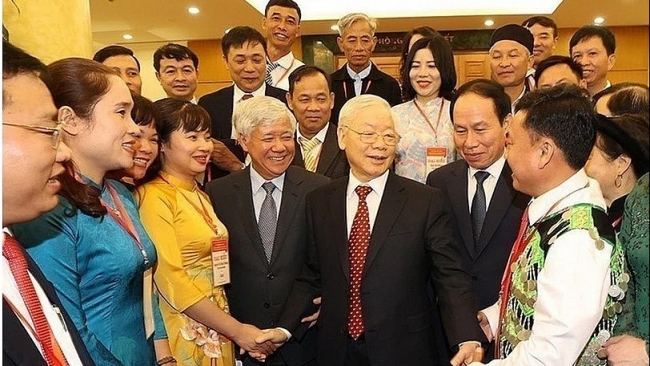 Đảng viên tin tưởng tuyệt đối vào sự lãnh đạo của Đảng Cộng sản Việt Nam