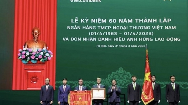Vietcombank lần thứ hai liên tiếp ghi danh trong nhóm 20 doanh nghiệp có chỉ số phát triển bền vững tốt nhất thị trường