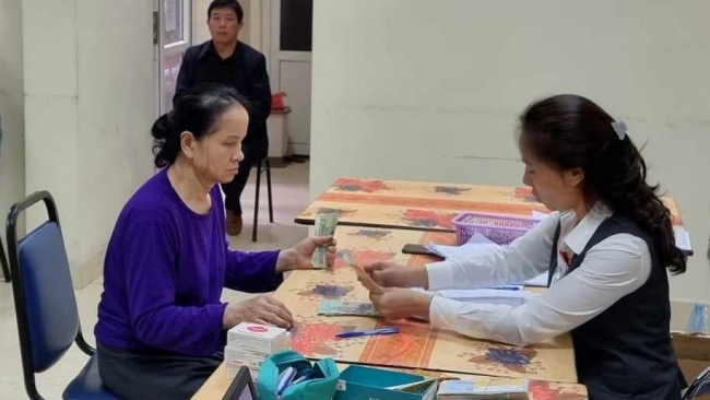 Tạm dừng chi trả lương hưu tháng 9 bằng tiền mặt tại các tỉnh bị ảnh hưởng của bão số 3