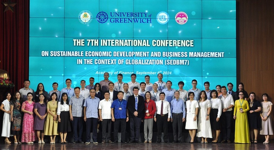 Giải pháp thúc đẩy kinh tế phát triển nhanh và bền vững