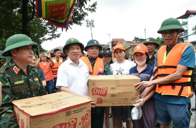 Bộ Tài chính ủng hộ 1 tỷ đồng chung tay cùng đồng bào khắc phục hậu quả bão số 3