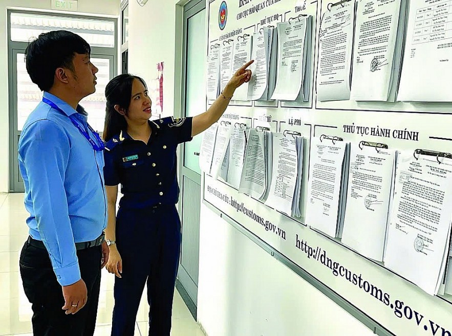 Ngành Hải quan luôn hướng tới mục tiêu giúp doanh nghiệp phát triển ngày càng mạnh mẽ hơn
