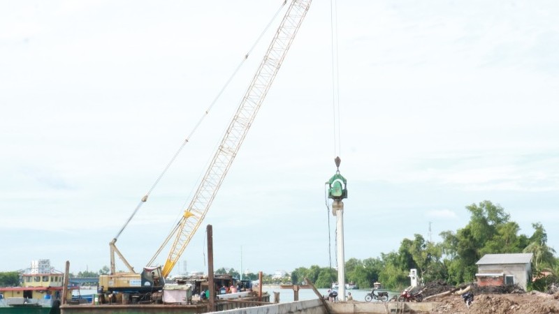 Long An: Sắp hoàn thành chỉ tiêu thu ngân sách và đứng đầu cả nước về giải ngân vốn đầu tư công