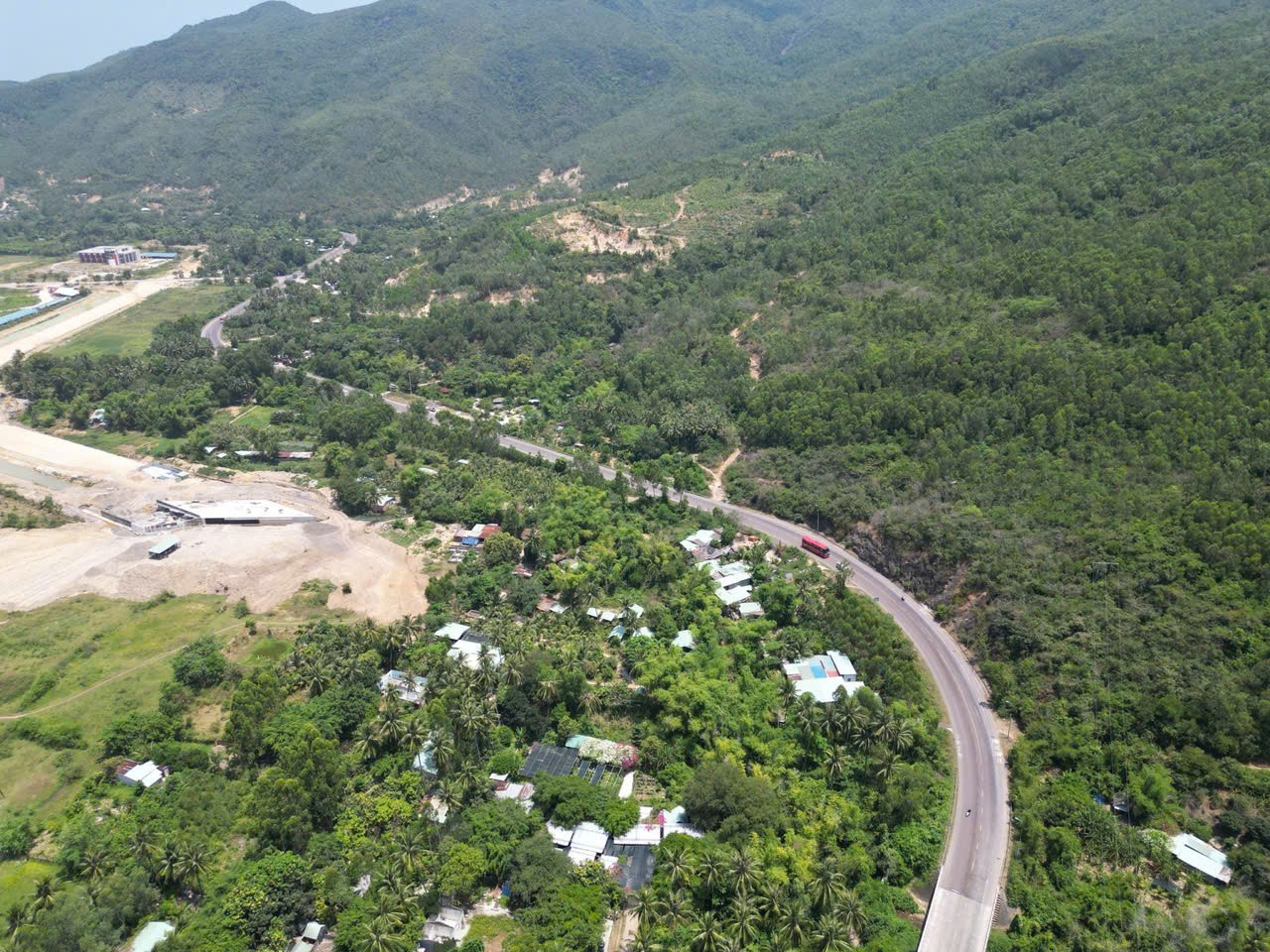 Gia Lai thu hút hơn 113 nghìn tỷ đồng vốn đầu tư trong 10 tháng năm 2025