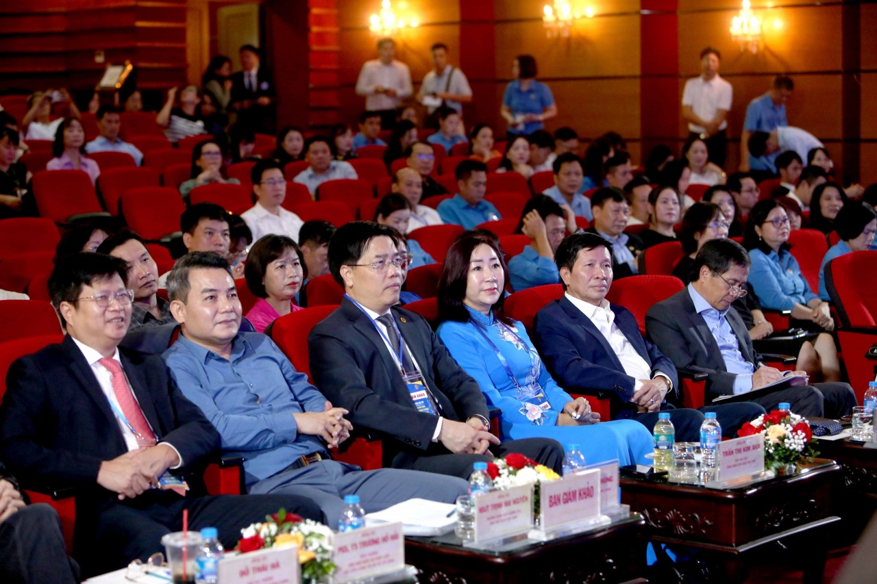 Công đoàn Bộ Tài chính dự hội thi "Giới thiệu mô hình và thuyết minh ý tưởng cải cách hành chính" năm 2024 Công đoàn Bộ Tài chính dự hội thi "Giới thiệu mô hình và thuyết minh ý tưởng cải cách hành chính" năm 2024