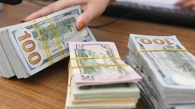 Tỷ giá hôm nay (4/11): Đồng USD thế giới chờ đợi thông tin bầu cử, “chợ đen” miệt mài leo dốc