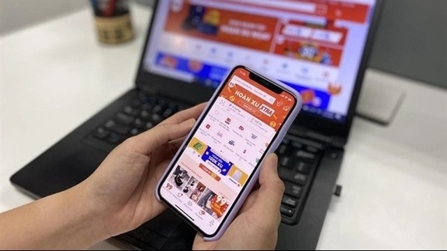 Vietnam’s e-commerce sector grows 18%