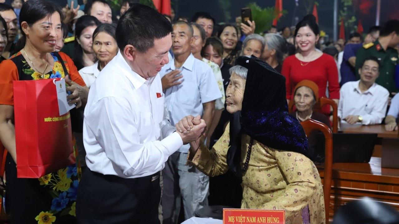 Phó Thủ tướng, Bộ trưởng Bộ Tài chính Hồ Đức Phớc dự Ngày hội Đại đoàn kết toàn dân tộc tại Vĩnh Phúc