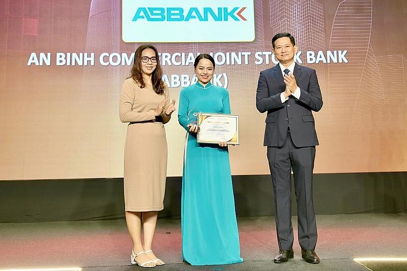 ABBANK được vinh danh Doanh nghiệp vì cộng đồng