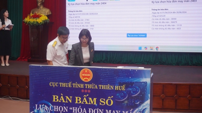 Thừa Thiên Huế: Lựa chọn được 30 cá nhân, hộ kinh doanh trúng thưởng hóa đơn may mắn quý II và quý III/2024