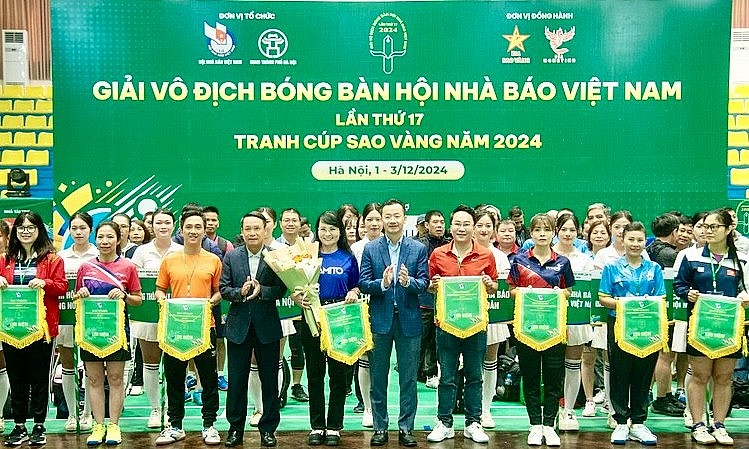 Thời báo Tài chính Việt Nam tranh Giải vô địch Bóng bàn Hội Nhà báo Việt Nam 2024