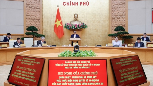 Thủ tướng chủ trì Hội nghị của Chính phủ quán triệt, triển khai sắp xếp, tinh gọn bộ máy