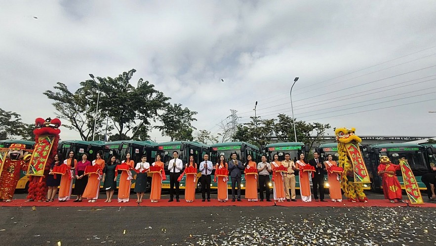 TP. Hồ Chí Minh: 17 tuyến buýt gom kết nối Metro sẵn sàng đón khách