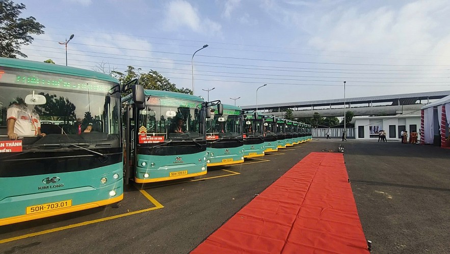 TP. Hồ Chí Minh: 17 tuyến buýt gom kết nối Metro sẵn sàng đón khách