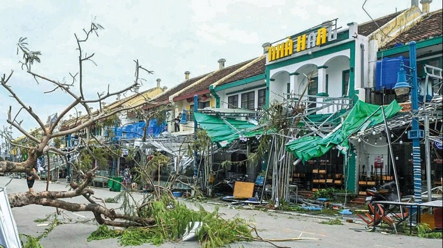 Vượt bão, bảo hiểm trở thành  “tấm lá chắn” tài chính vững chắc