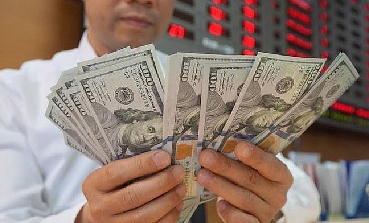 Ngân hàng UOB dự báo đợt suy yếu của nhiều đồng tiền sau "cơn bão" thuế quan từ Mỹ Ngân hàng UOB dự báo đợt suy yếu của nhiều đồng tiền sau "cơn bão" thuế quan từ Mỹ