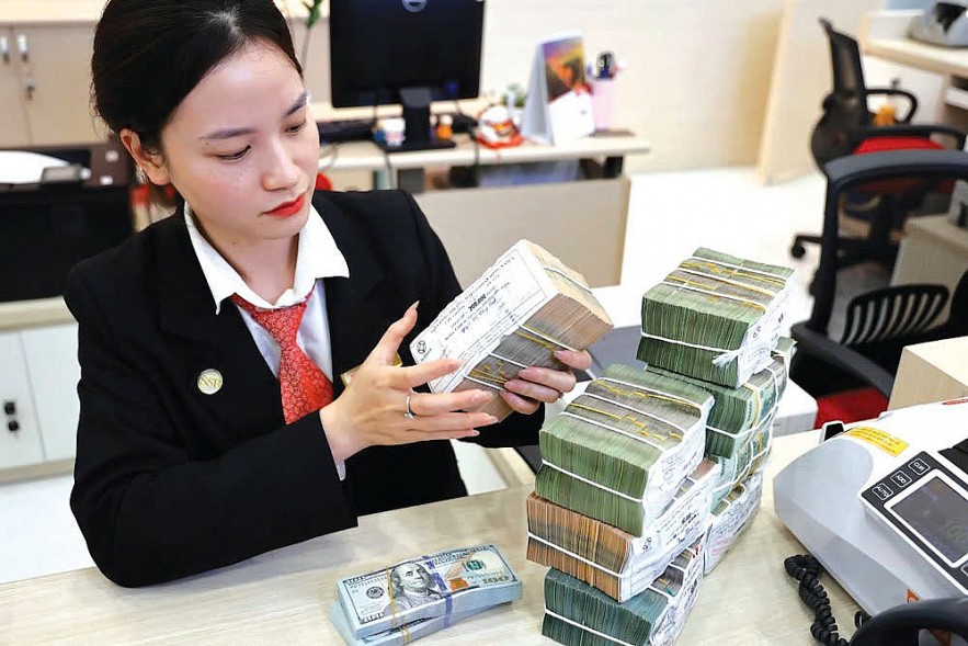 Cuộc đua tăng vốn của các ngân hàng "nóng" ngay đầu năm