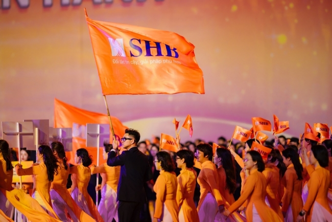 Lấy công nghệ là động lực bứt phá, SHB chuyển đổi mạnh mẽ, phát triển bền vững trong kỷ nguyên mới