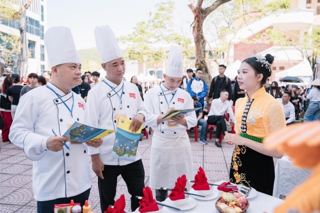 Quảng Ninh: Nâng cao chất lượng nguồn nhân lực ngành du lịch