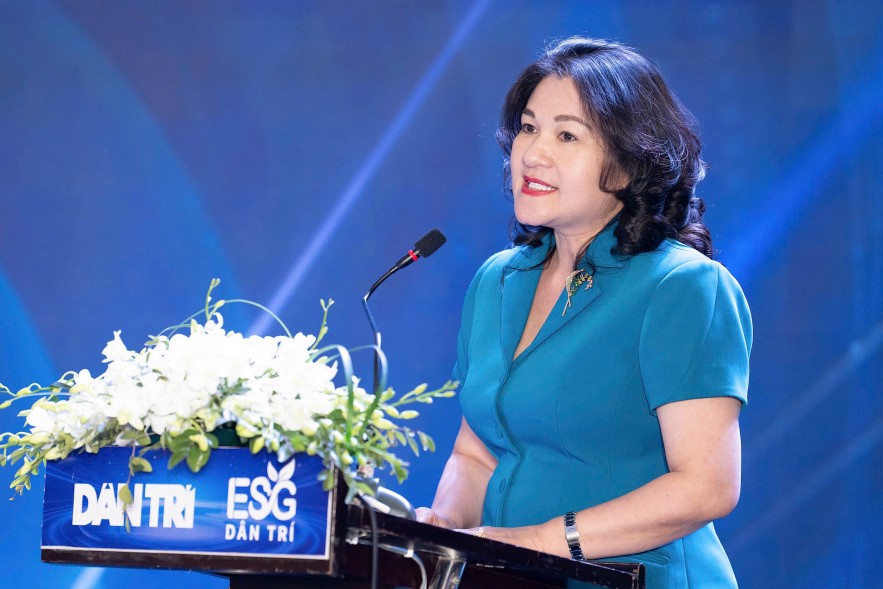 ESG trở thành một tiêu chuẩn quan trọng trong đánh giá sự phát triển của doanh nghiệp và quốc gia ESG trở thành một tiêu chuẩn quan trọng trong đánh giá sự phát triển của doanh nghiệp và quốc gia
